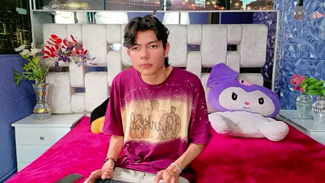 alandelrey57 online show from March 3, 2026, 2:35 pm