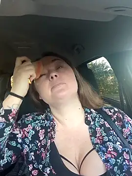 BrokenWife online show from October 13, 2025, 6:26 am