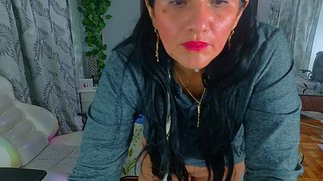 kataleya 29 online show from March 10, 2026, 4:11 pm