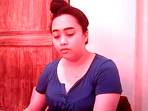 Snapshot of Pinay_Chubby20 chatting on March 7, 2026, 1:23 am Pinay Chubby20 online show from March 7, 2026, 1:23 am