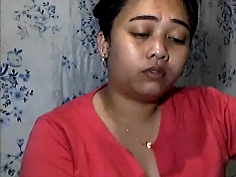 Snapshot of Pinay_Chubby20 chatting on April 4, 2026, 9:54 pm Pinay Chubby20 online show from April 4, 2026, 9:54 pm