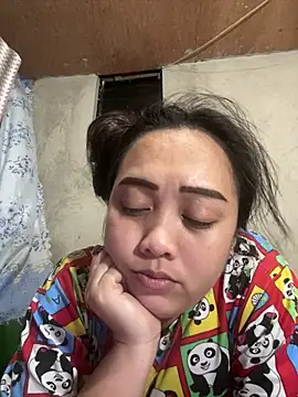 Snapshot of Pinay_Chubby20 chatting on April 1, 2026, 1:52 pm Pinay Chubby20 online show from April 1, 2026, 1:52 pm