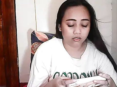 Pinay Chubby20 online show from May 8, 2026, 12:42 pm
