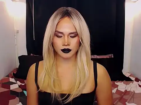 YllanaAltheaXxX online show from February 15, 2026, 5:19 am