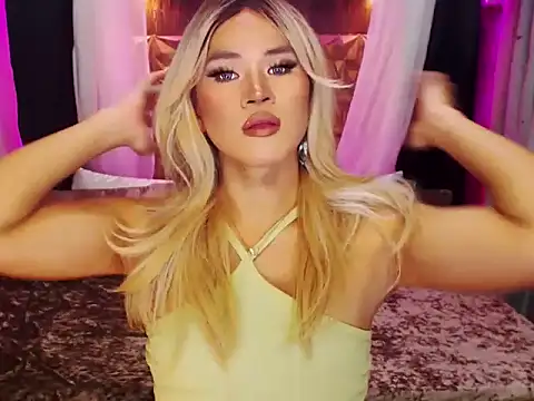 YllanaAltheaXxX online show from December 5, 2025, 7:29 am