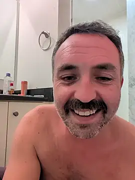 cloudymatt online show from November 13, 2025, 5:00 am