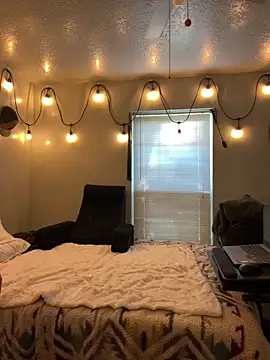 thejohnryancollection online show from January 14, 2026, 9:51 pm