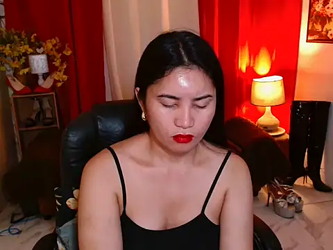 Snapshot of tsBiancalicious chatting on April 9, 2026, 12:11 pm tsBiancalicious online show from April 9, 2026, 12:11 pm