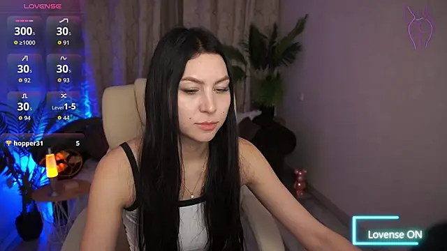 Snapshot of EliseVelour chatting on February 28, 2026, 1:55 pm EliseVelour online show from February 28, 2026, 1:55 pm