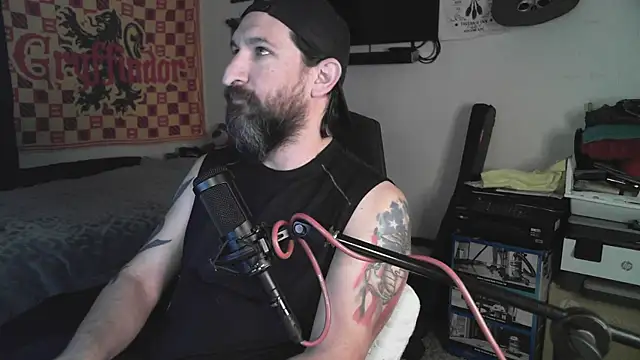 Snapshot of DevilPup75_ chatting on February 24, 2026, 3:18 am DevilPup75 online show from February 24, 2026, 3:18 am