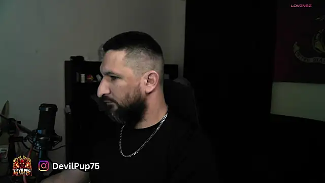 DevilPup75  online show from May 26, 2026, 6:44 am