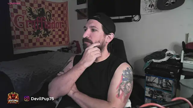 Snapshot of DevilPup75_ chatting on February 11, 2026, 4:23 am DevilPup75 online show from February 11, 2026, 4:23 am