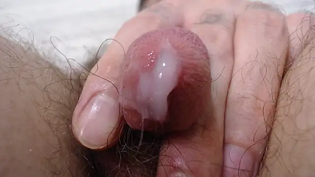 dreamon007007007 online show from March 6, 2026, 7:20 pm