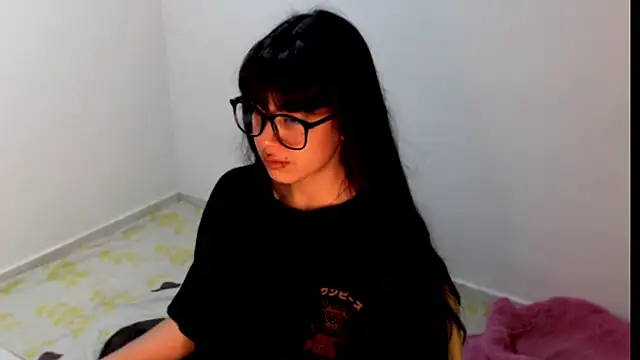 Snapshot of meganmiauu chatting on May 14, 2026, 10:56 am meganmiauu online show from May 14, 2026, 10:56 am