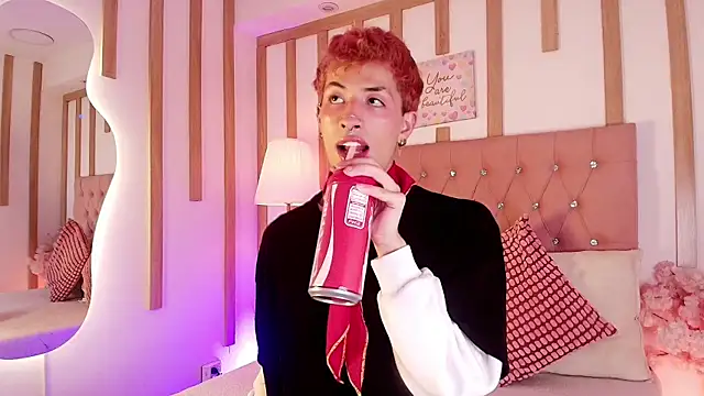 OzorioDany online show from April 4, 2026, 5:03 am