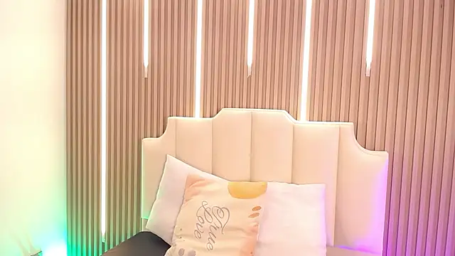 OzorioDany online show from February 8, 2026, 4:43 am