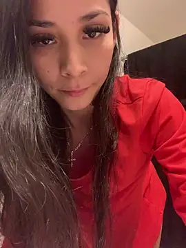 lovinlush online show from April 23, 2026, 2:08 pm