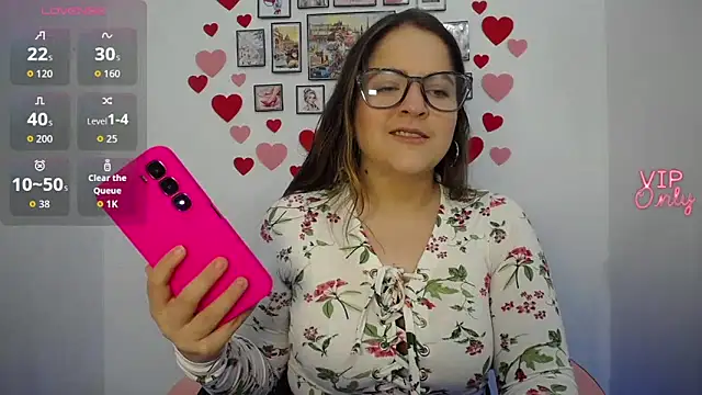 Pregnant Kloe online show from May 8, 2026, 1:15 pm