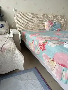 Alicia066 online show from September 26, 2025, 3:35 am