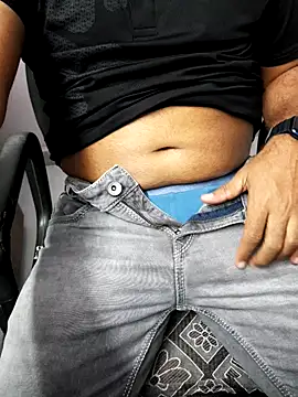 biggolu007 online show from October 30, 2025, 10:57 am