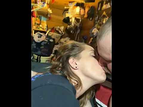 Snapshot of itsus2 chatting on March 19, 2026, 9:48 pm itsus2 online show from March 19, 2026, 9:48 pm