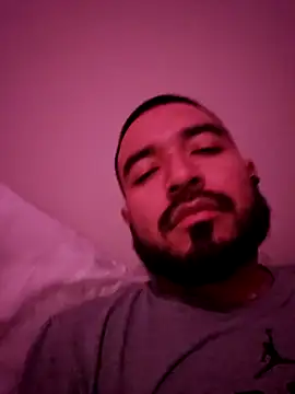 Lb228w online show from November 25, 2025, 4:57 am