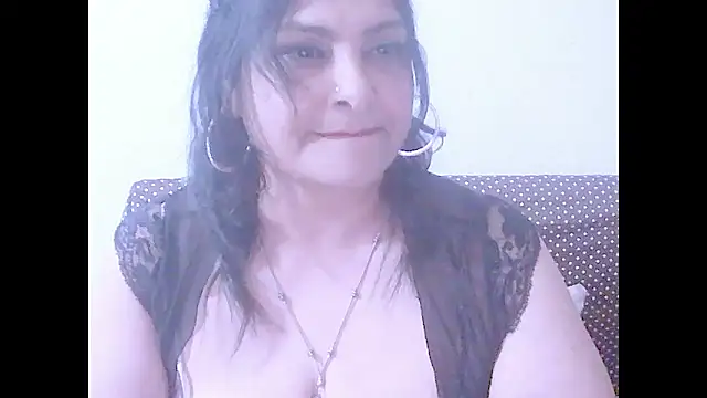 Indiansweetness77 online show from September 14, 2025, 12:27 pm