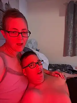 Curvy-Jinx online show from October 2, 2025, 7:50 pm