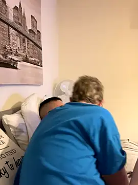 Curvy-Jinx online show from October 25, 2025, 7:36 pm