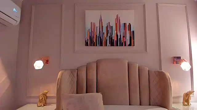 mia kisses2 online show from March 21, 2026, 2:02 am