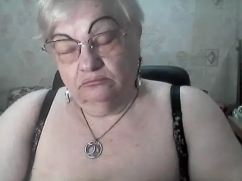 Snapshot of NatalieNorth chatting on June 7, 2026, 6:35 pm NatalieNorth online show from June 7, 2026, 6:35 pm