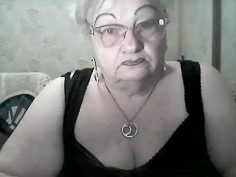 NatalieNorth online show from December 15, 2025, 10:04 pm