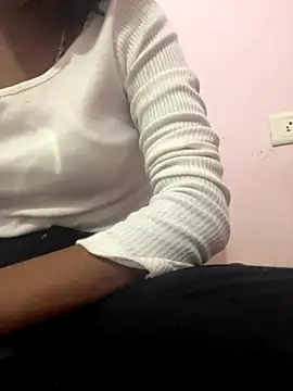 sakshi5533 online show from December 2, 2025, 1:46 pm