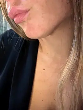 sailor titti online show from November 26, 2025, 10:26 am