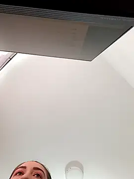 Snapshot of SUSY__06 chatting on November 23, 2025, 12:04 pm SUSY 06 online show from November 23, 2025, 12:04 pm