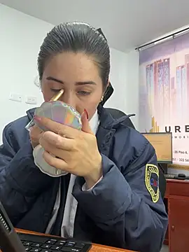 Snapshot of SUSY__06 chatting on January 15, 2026, 12:08 pm SUSY 06 online show from January 15, 2026, 12:08 pm