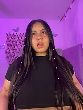 Dominic Schmit01 online show from September 30, 2025, 5:24 am