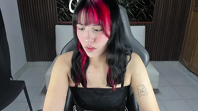 Anna17  online show from February 7, 2026, 11:07 am