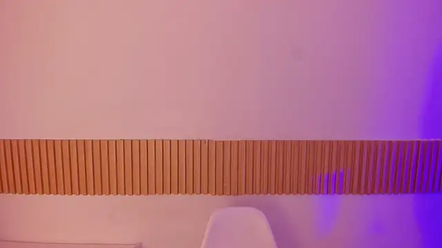 OliviaSweett online show from November 18, 2025, 7:06 pm