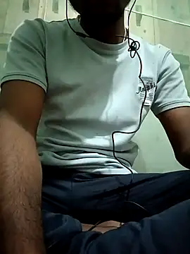 Snapshot of monubigcoock chatting on December 3, 2025, 11:20 am monubigcoock online show from December 3, 2025, 11:20 am