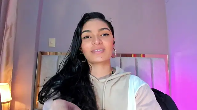 LunaAspen  online show from January 13, 2026, 6:12 pm