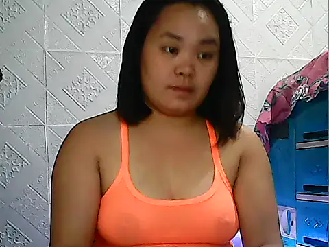 Snapshot of CreamyPussy4uxx chatting on March 23, 2026, 1:33 pm CreamyPussy4uxx online show from March 23, 2026, 1:33 pm