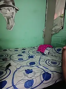 Bigtiti01 online show from November 28, 2025, 6:41 pm