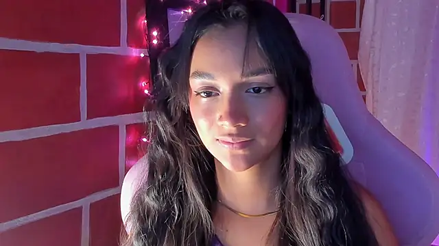 MelanyOconner online show from February 27, 2026, 3:34 pm