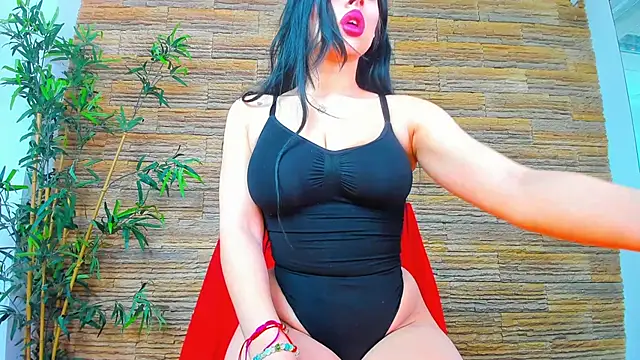 Cupcake Izzy online show from March 3, 2026, 5:36 am