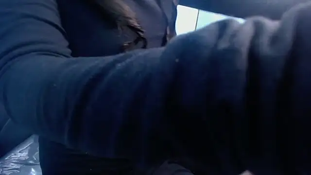 victoria hernandez t  online show from November 20, 2025, 12:50 pm