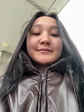 Snapshot of KissMeEva chatting on October 19, 2025, 8:39 am KissMeEva online show from October 19, 2025, 8:39 am
