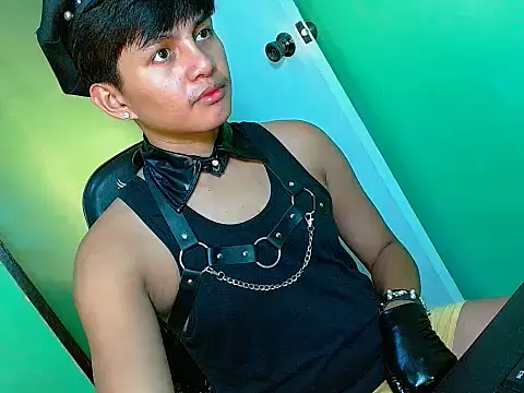 Alexx 143 online show from July 18, 2026, 12:14 pm