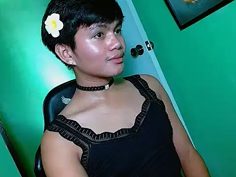 Alexx 143 online show from May 25, 2026, 11:53 am