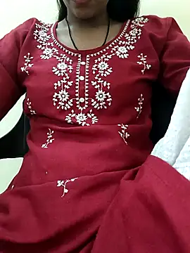 Alia-00 online show from October 24, 2025, 4:00 am